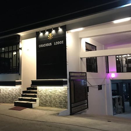 Gracious Lodge Shillong Buitenkant foto