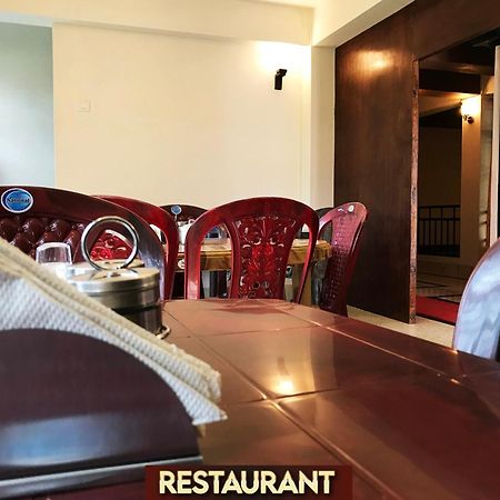 Gracious Lodge Shillong Buitenkant foto
